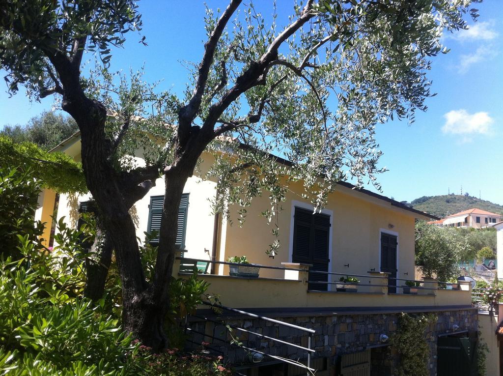 La Casa Di Fedra Villa Imperia Kamer foto
