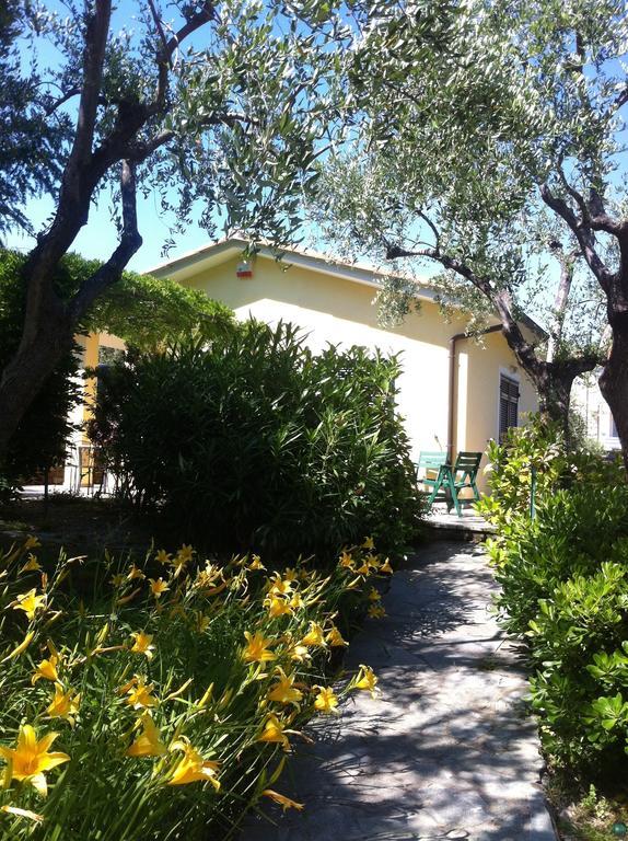 La Casa Di Fedra Villa Imperia Kamer foto